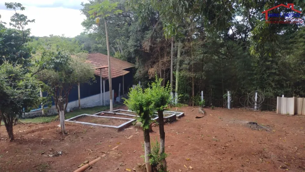 Chácara, 3 quartos, 2400 m² - Foto 11