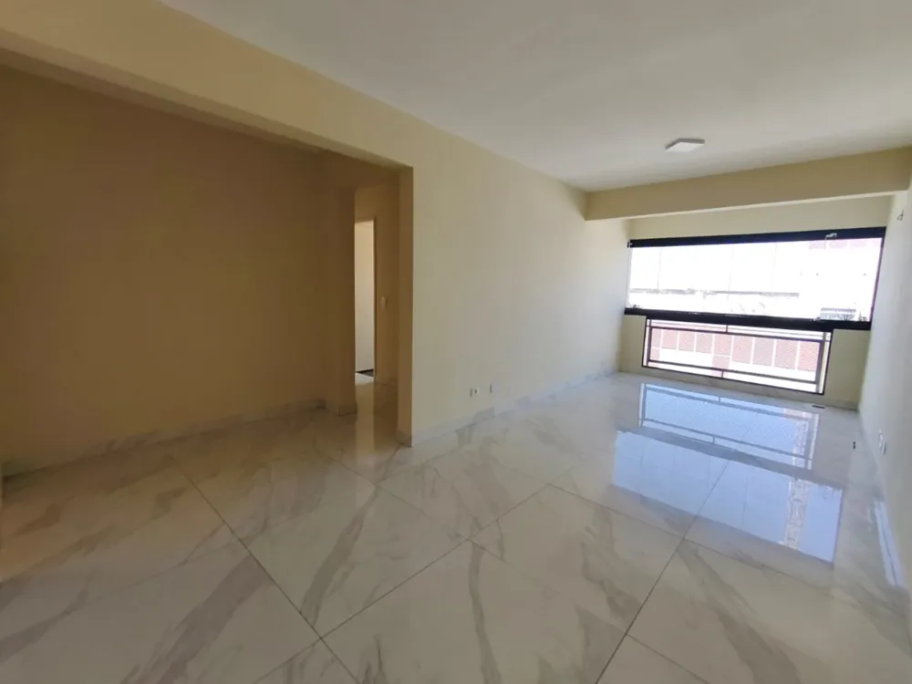 Apartamento, 3 quartos, 71 m² - Foto 2