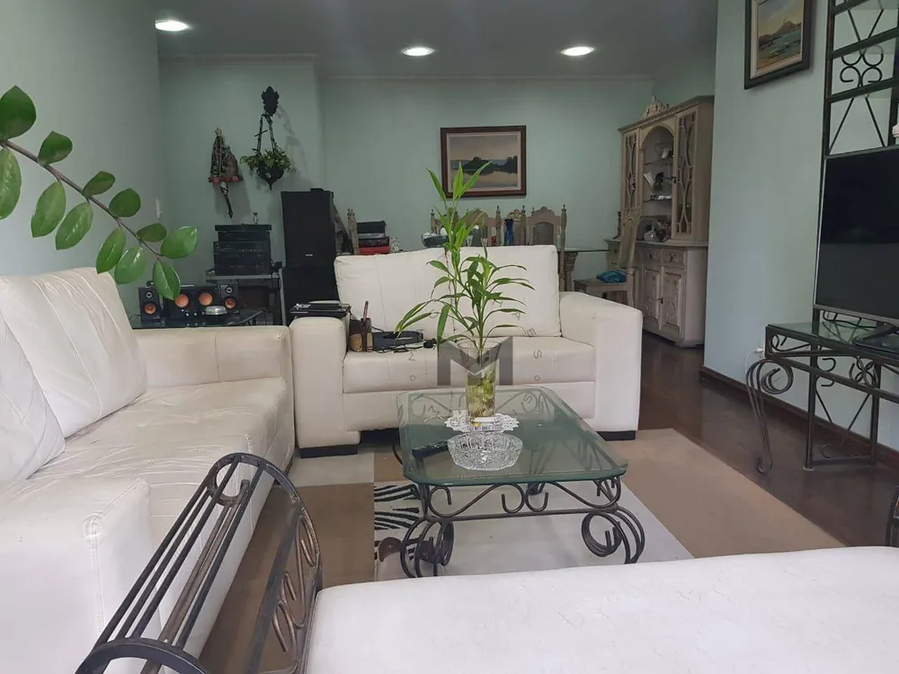 Apartamento, 3 quartos, 200 m² - Foto 1