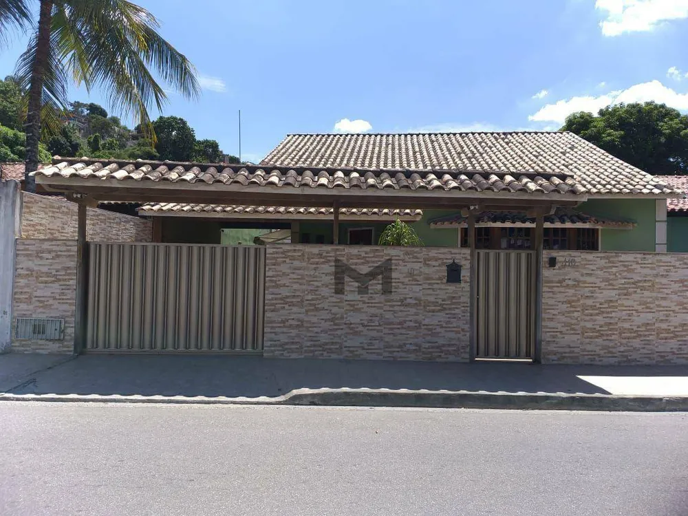 Casa, 4 quartos, 178 m² - Foto 1
