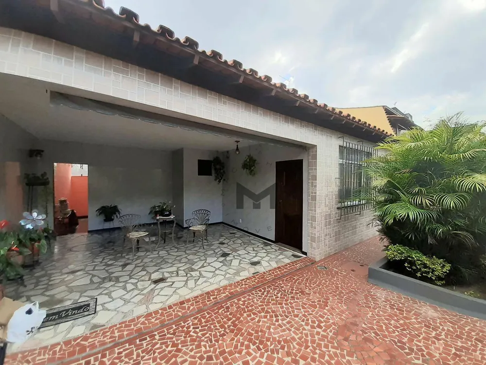 Casa, 3 quartos, 300 m² - Foto 2
