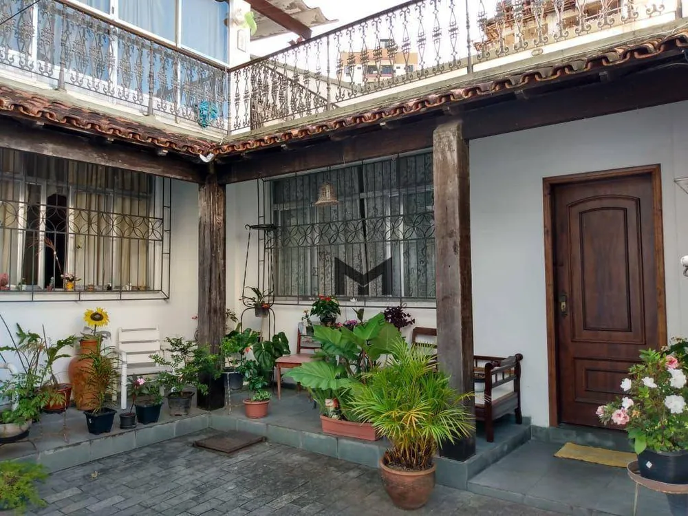 Casa, 6 quartos, 350 m² - Foto 2
