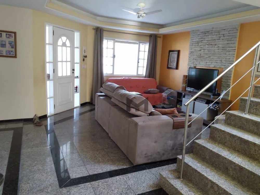 Casa, 3 quartos, 185 m² - Foto 2