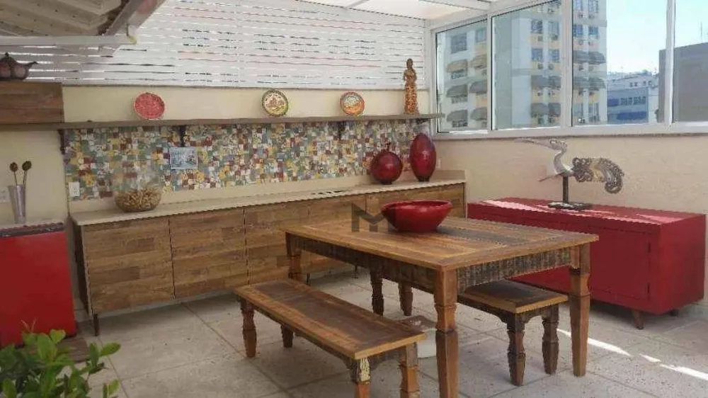 Cobertura, 4 quartos, 240 m² - Foto 2