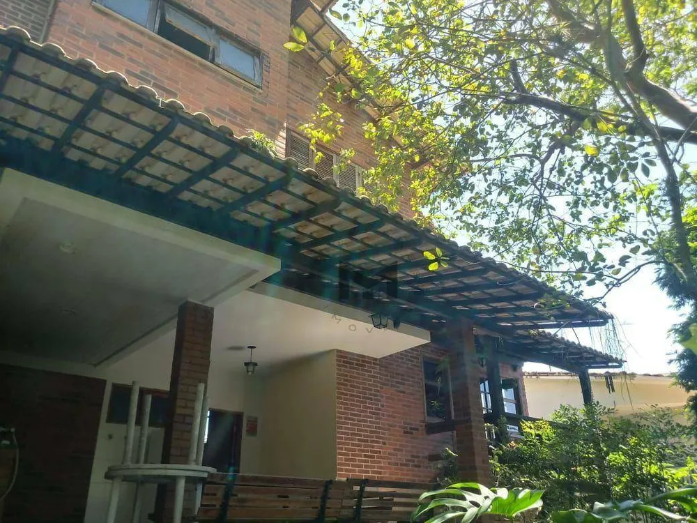Casa, 3 quartos, 210 m² - Foto 9
