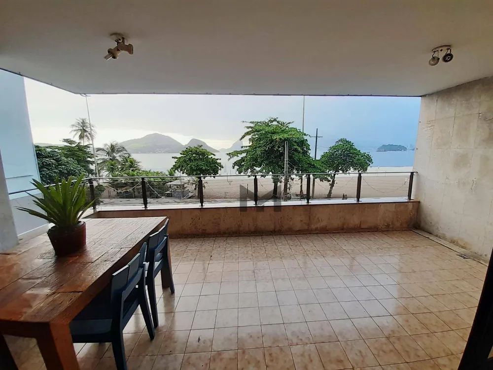 Apartamento, 4 quartos, 263 m² - Foto 1