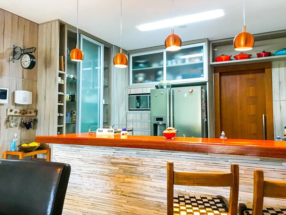 Casa, 4 quartos, 260 m² - Foto 4