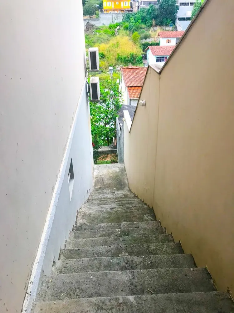 Casa, 4 quartos, 260 m² - Foto 30