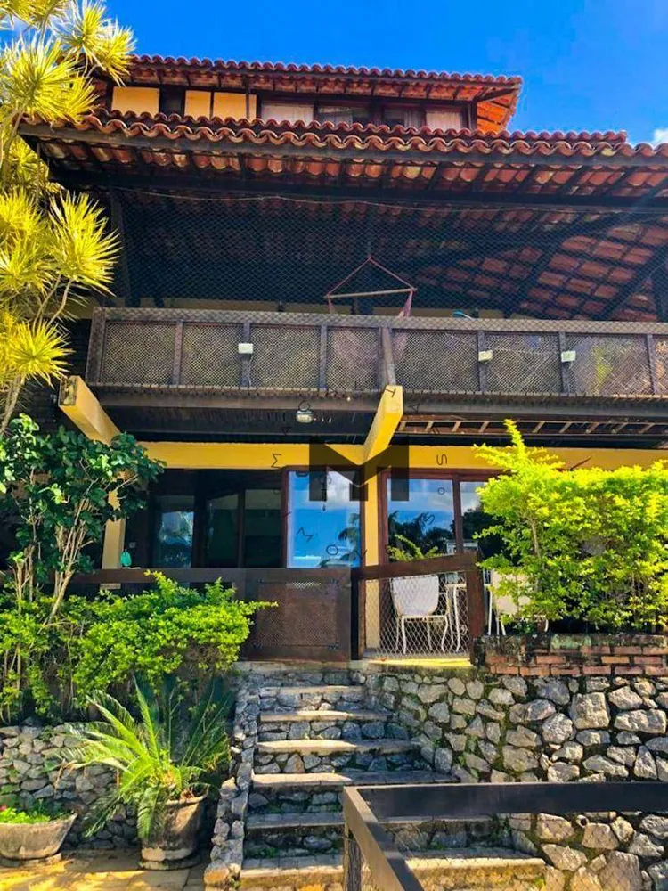 Casa, 4 quartos, 270 m² - Foto 1