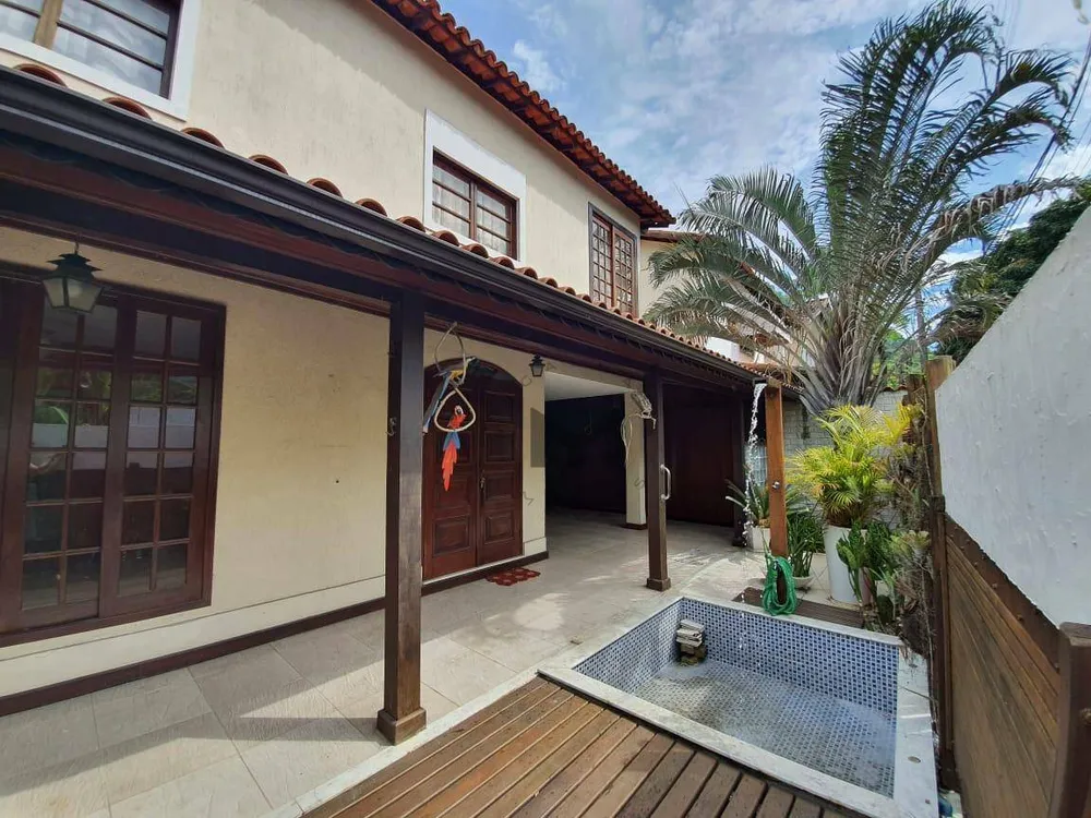 Casa, 4 quartos, 120 m² - Foto 1