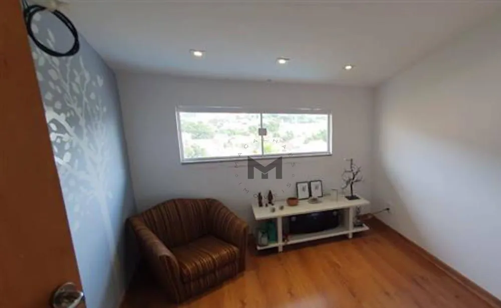 Casa, 5 quartos, 221 m² - Foto 8