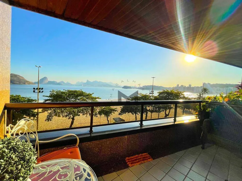 Apartamento, 4 quartos, 200 m² - Foto 1