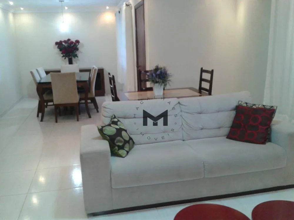 Casa, 3 quartos, 174 m² - Foto 2