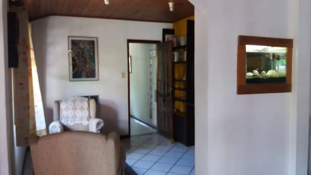 Casa, 3 quartos, 237 m² - Foto 10