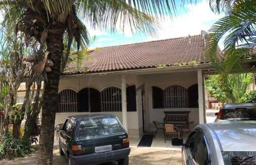 Casa, 4 quartos, 200 m² - Foto 1