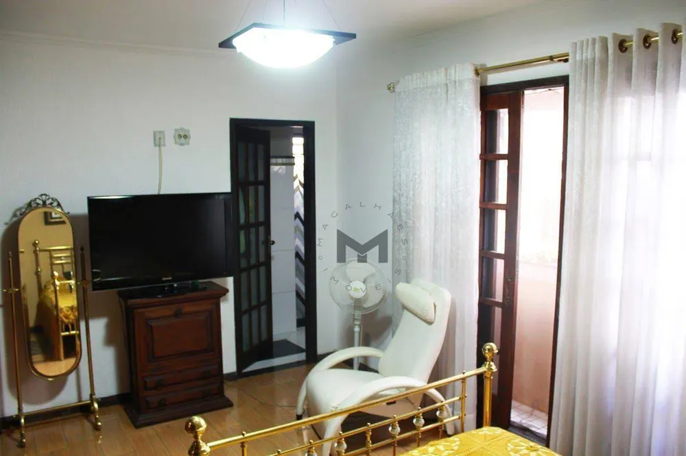 Casa, 3 quartos, 218 m² - Foto 16
