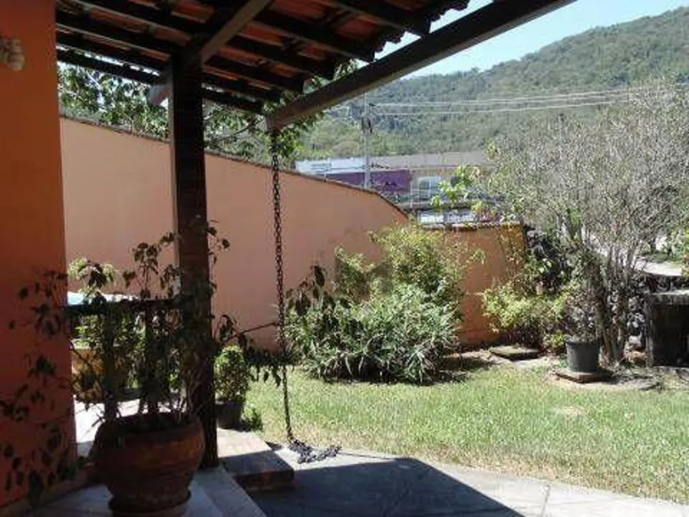 Casa, 3 quartos, 200 m² - Foto 12