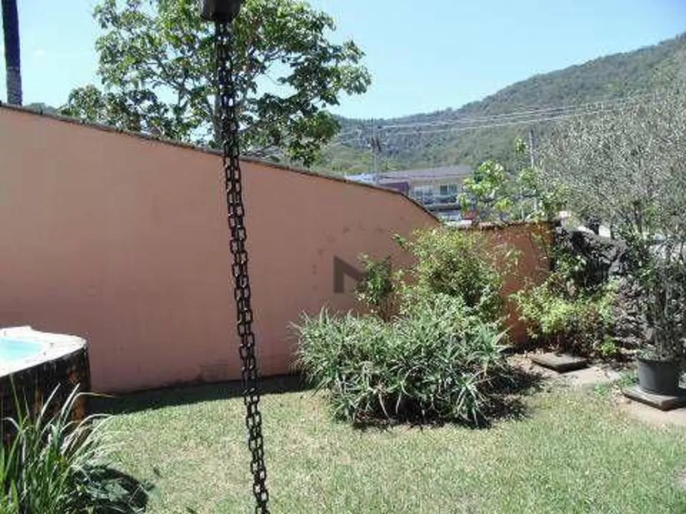 Casa, 3 quartos, 200 m² - Foto 6
