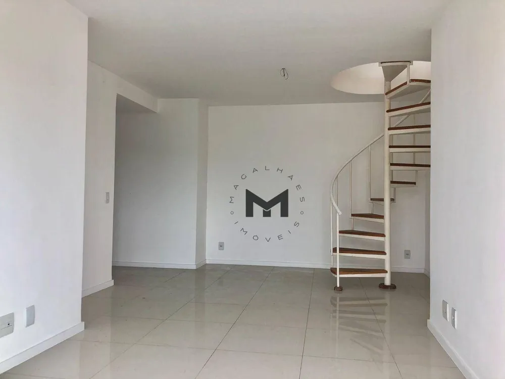 Cobertura, 3 quartos, 174 m² - Foto 1