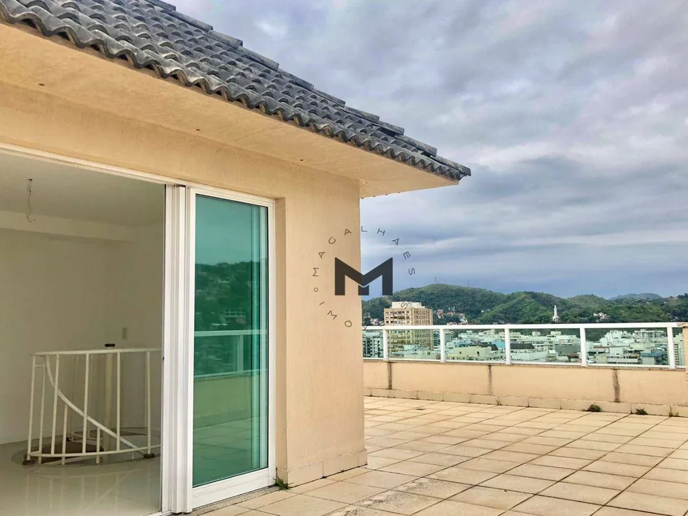 Cobertura, 3 quartos, 174 m² - Foto 2