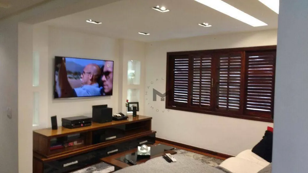 Casa, 5 quartos, 234 m² - Foto 4
