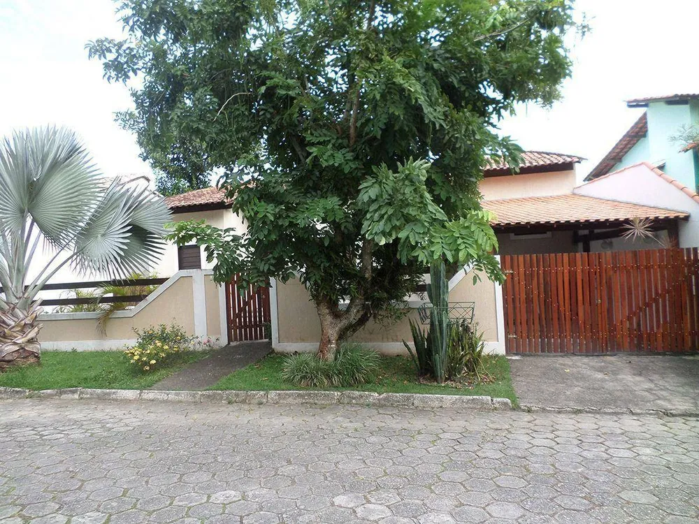 Casa, 4 quartos, 157 m² - Foto 1