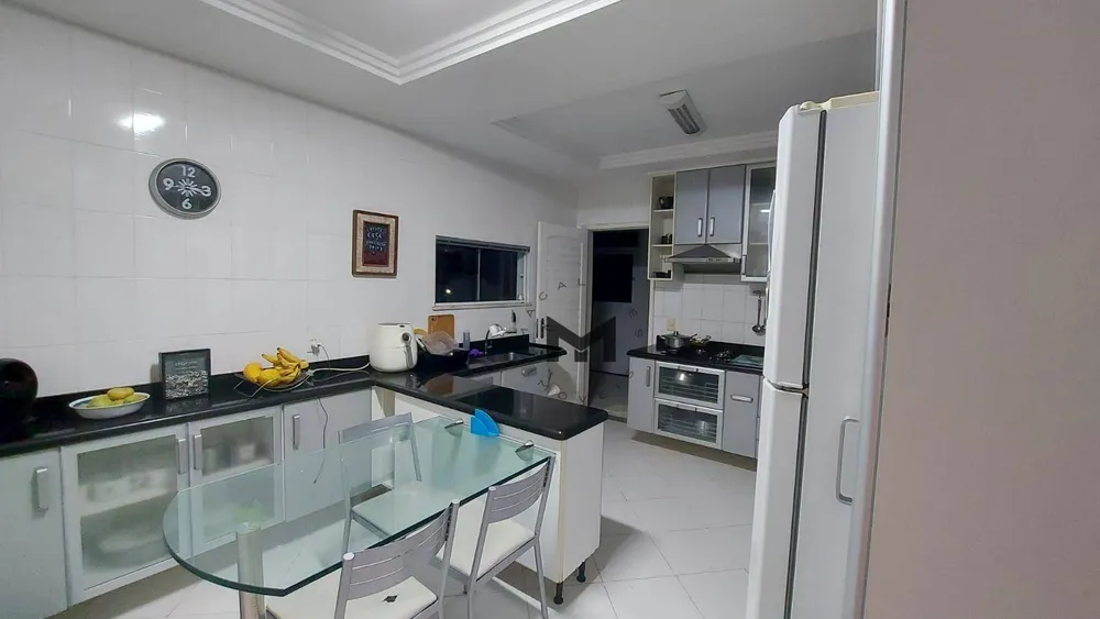 Casa, 4 quartos, 350 m² - Foto 5