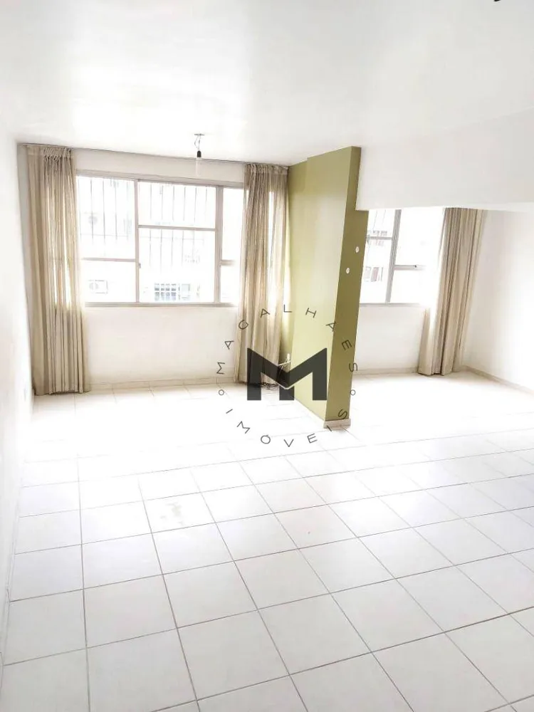 Apartamento, 3 quartos, 130 m² - Foto 1