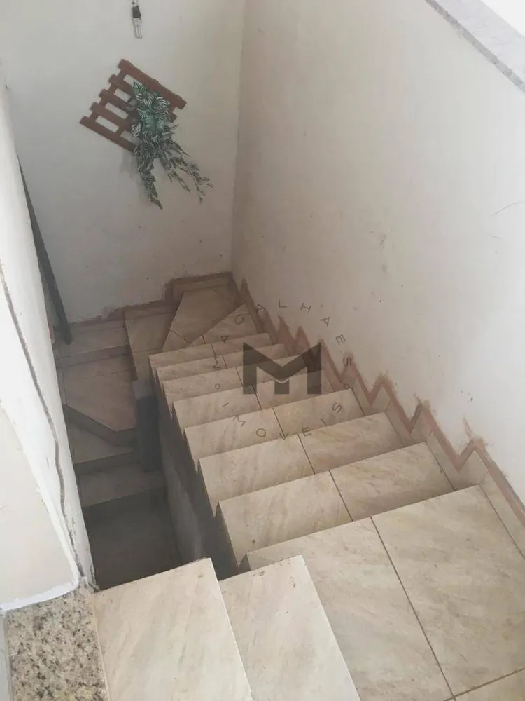 Casa, 4 quartos, 240 m² - Foto 24