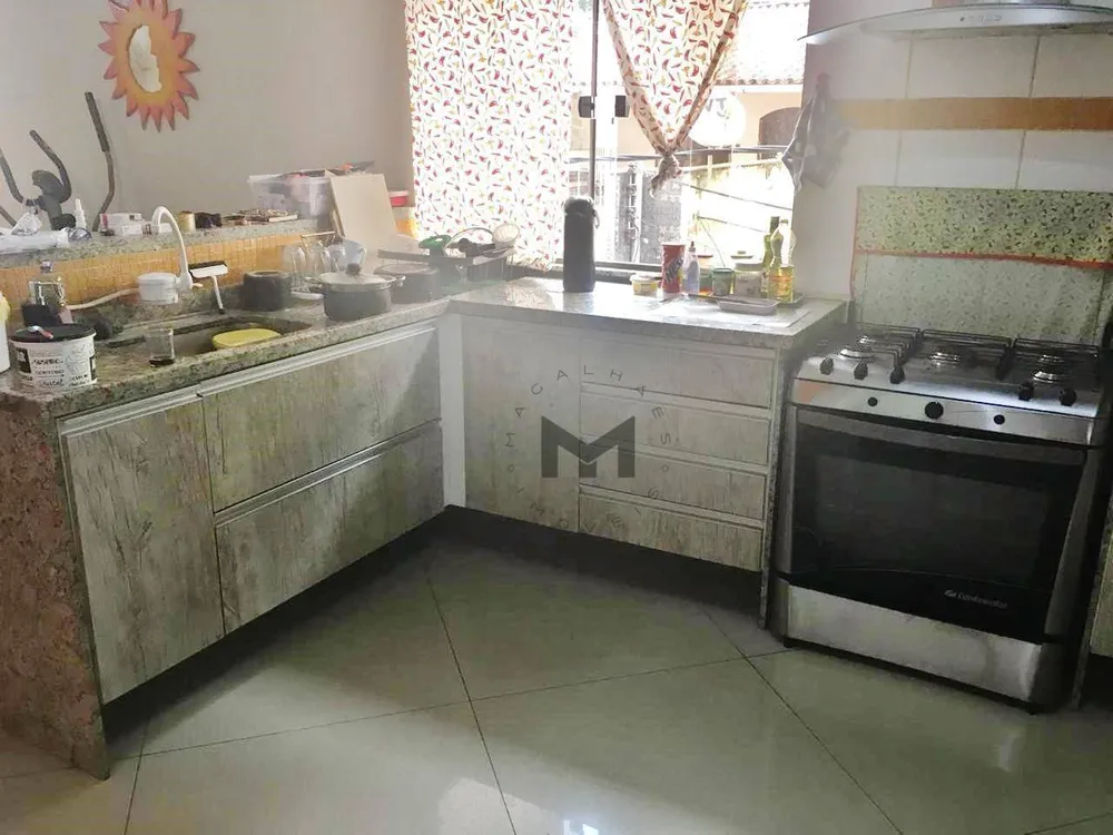 Casa, 4 quartos, 240 m² - Foto 4