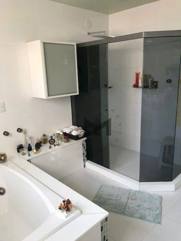 Casa, 3 quartos, 262 m² - Foto 32
