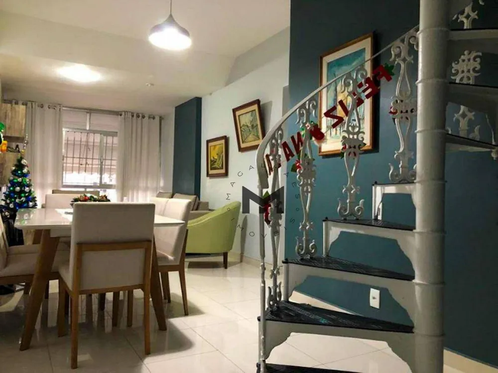 Cobertura, 3 quartos, 210 m² - Foto 1