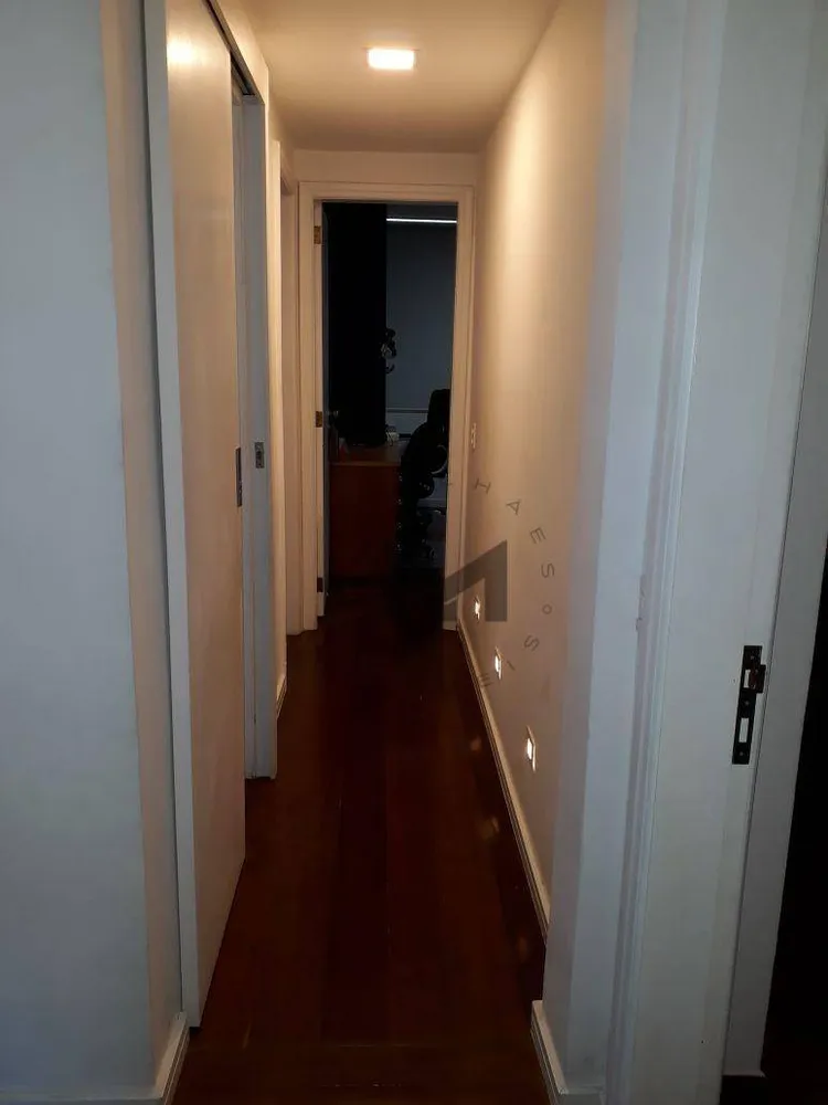 Apartamento, 3 quartos, 130 m² - Foto 4