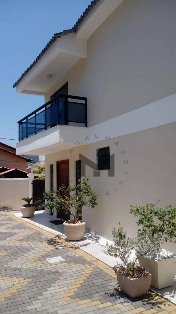 Casa, 3 quartos, 161 m² - Foto 1