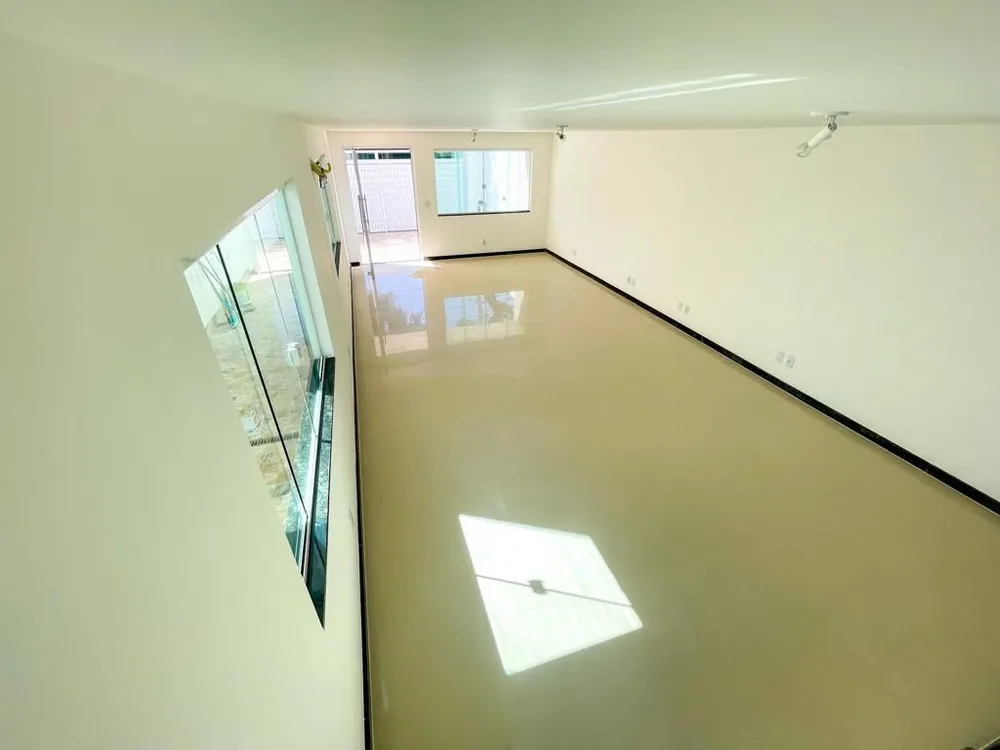 Casa, 5 quartos, 290 m² - Foto 3
