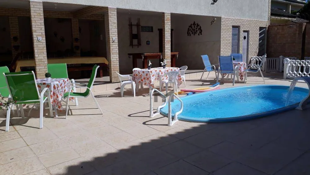 Casa, 6 quartos, 512 m² - Foto 1