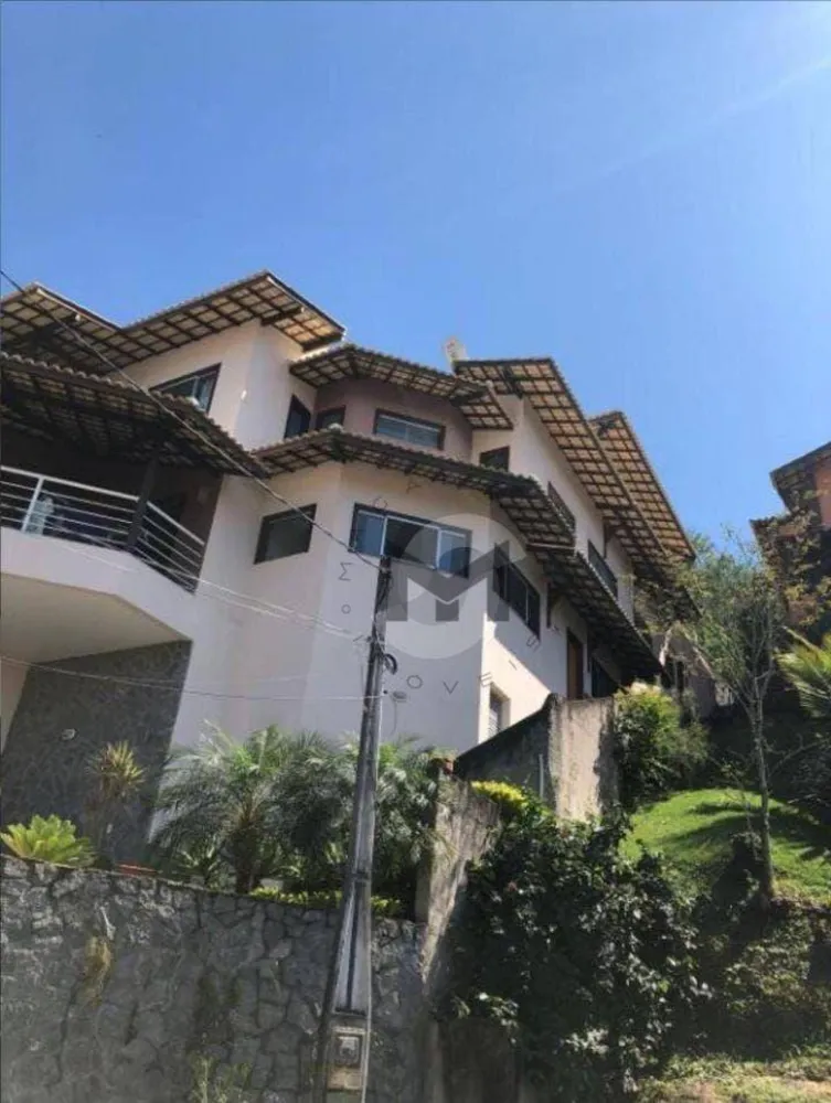 Casa, 4 quartos, 335 m² - Foto 2