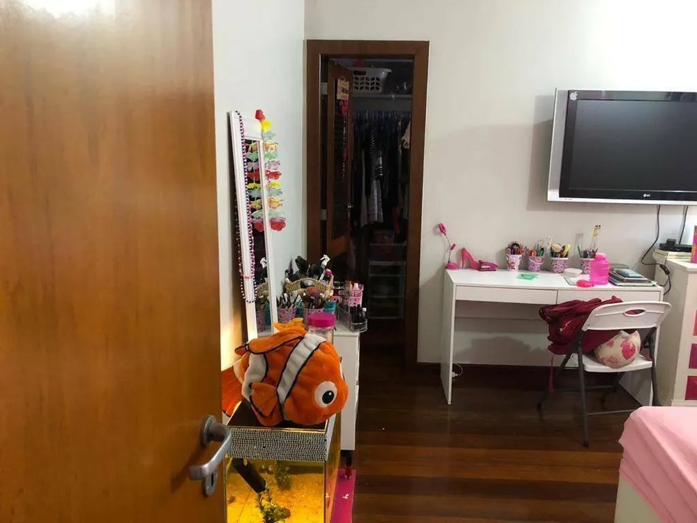 Casa, 4 quartos, 335 m² - Foto 30