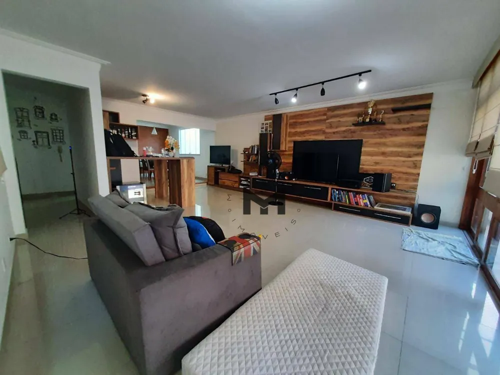 Casa, 4 quartos, 260 m² - Foto 6