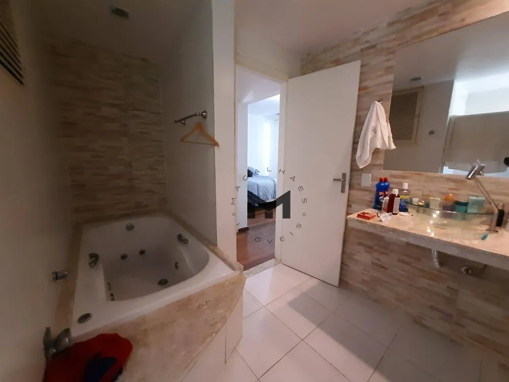 Casa, 4 quartos, 260 m² - Foto 33