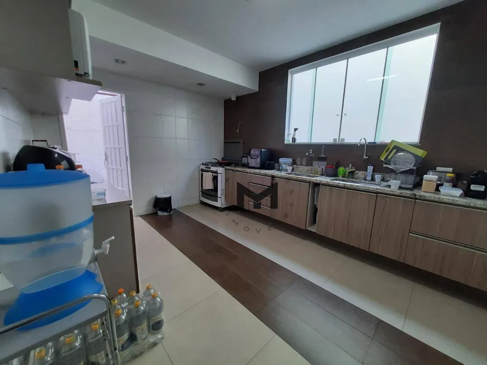 Casa, 4 quartos, 260 m² - Foto 25