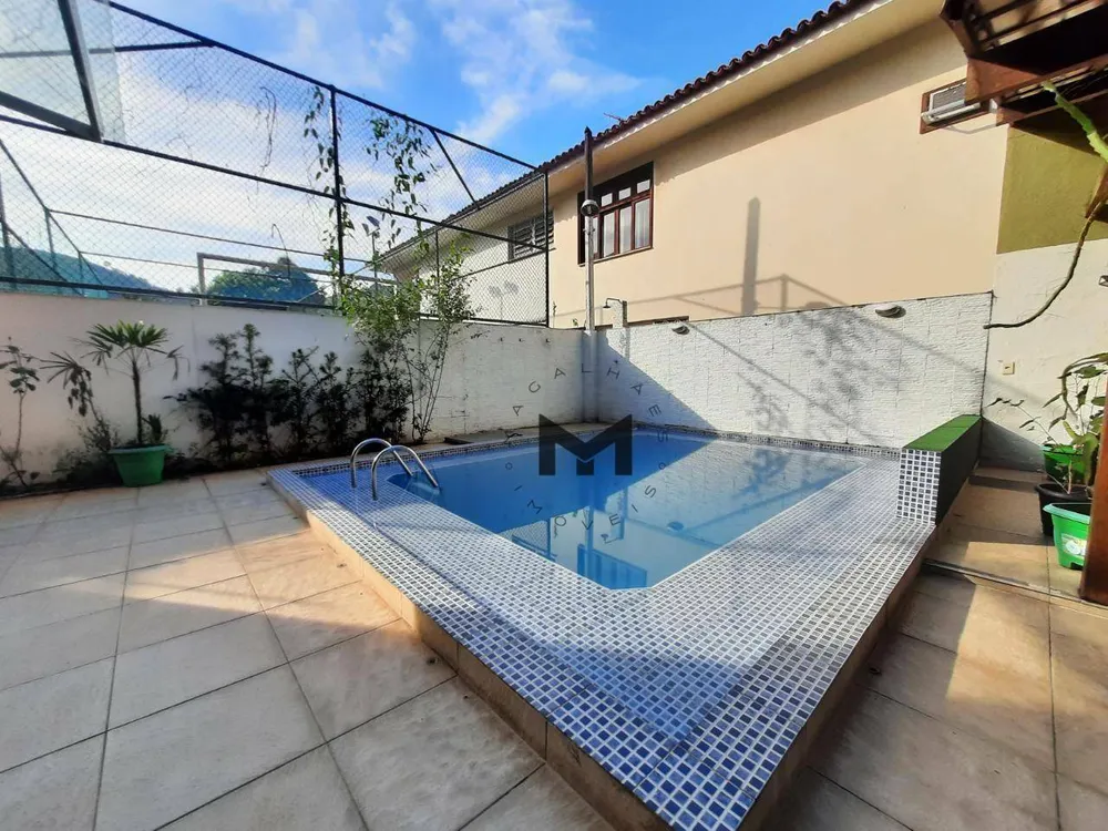Casa, 4 quartos, 260 m² - Foto 31
