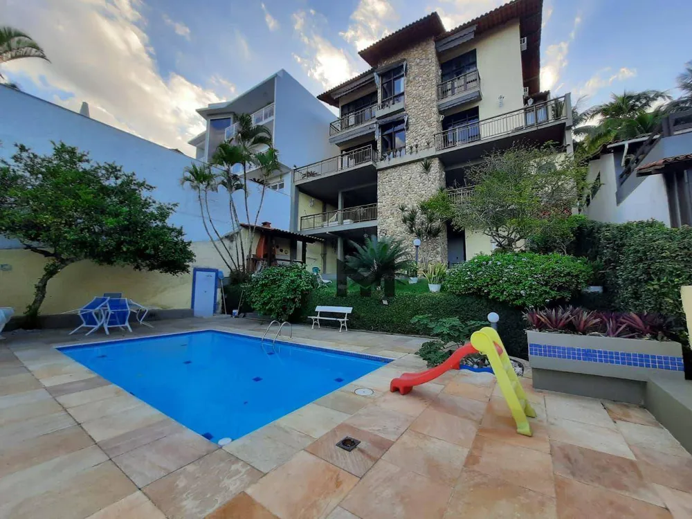 Casa, 7 quartos, 450 m² - Foto 1