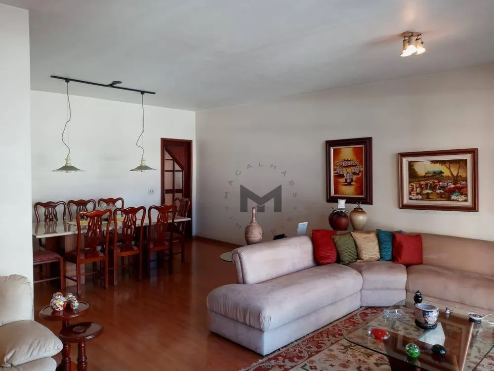 Apartamento, 3 quartos, 220 m² - Foto 2