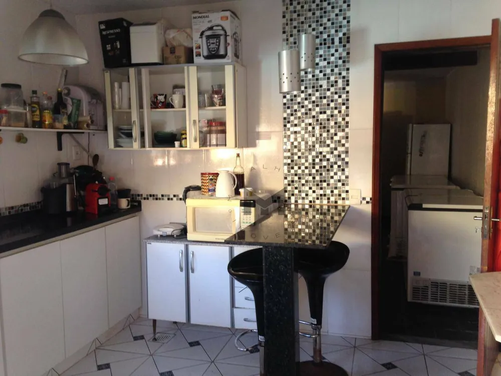 Casa, 5 quartos, 160 m² - Foto 2