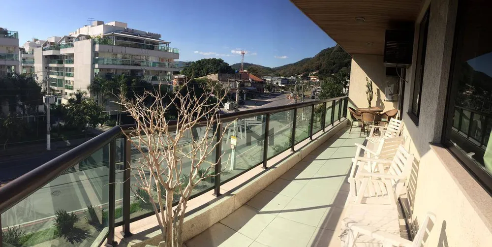 Apartamento, 3 quartos, 189 m² - Foto 2