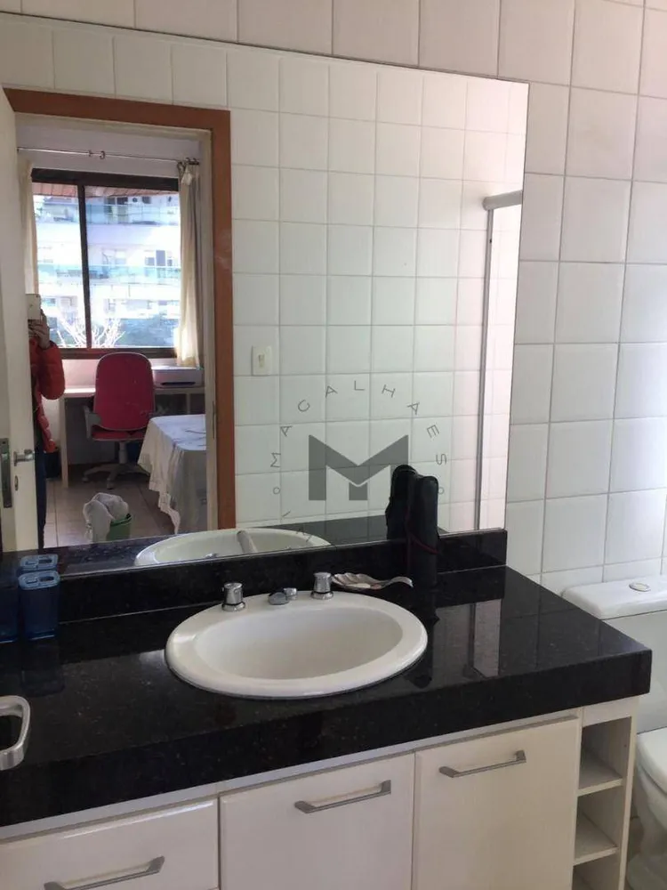 Apartamento, 3 quartos, 189 m² - Foto 11