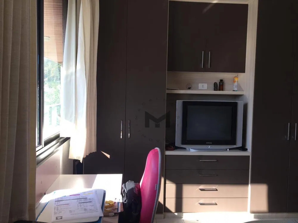 Apartamento, 3 quartos, 189 m² - Foto 8