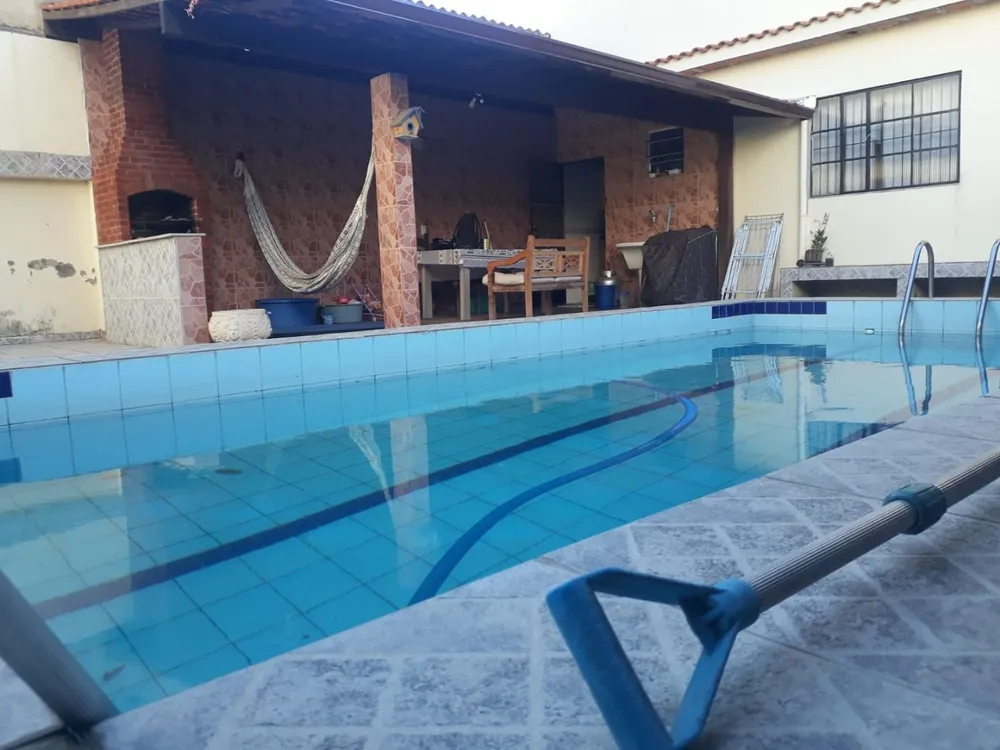 Casa, 3 quartos, 300 m² - Foto 3