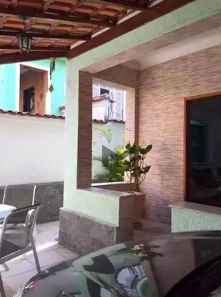 Casa, 4 quartos, 240 m² - Foto 2